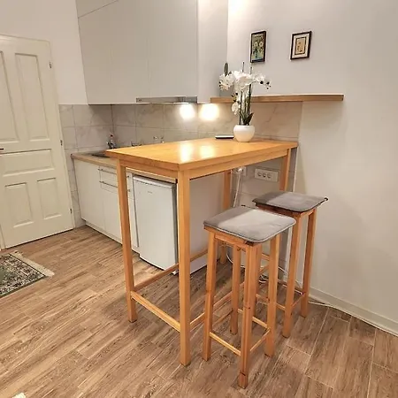 Newly Built Cozy & Modern Gem - Center Of Old Town * Belgrade